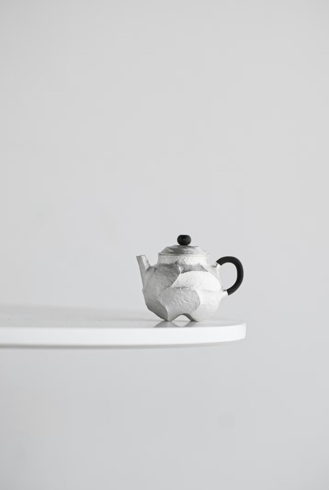 Stone Pattern Handmade Silver Teapot 999s